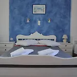 Michalis Apartment *